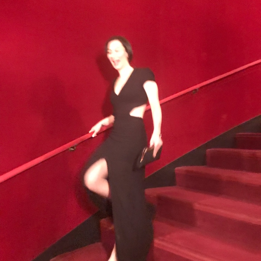 Meet your Posher, Dina